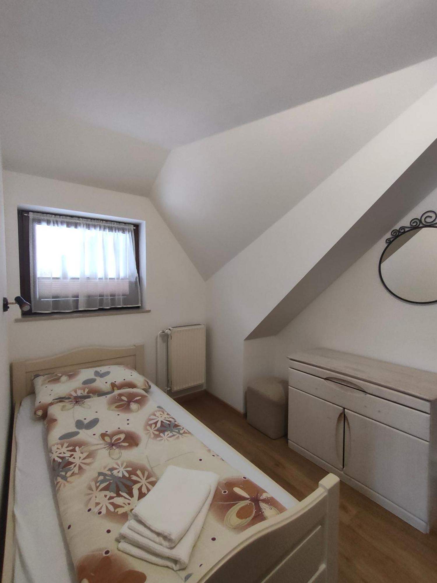 Bed & Breakfast Hisa Resje Bohinj Room photo