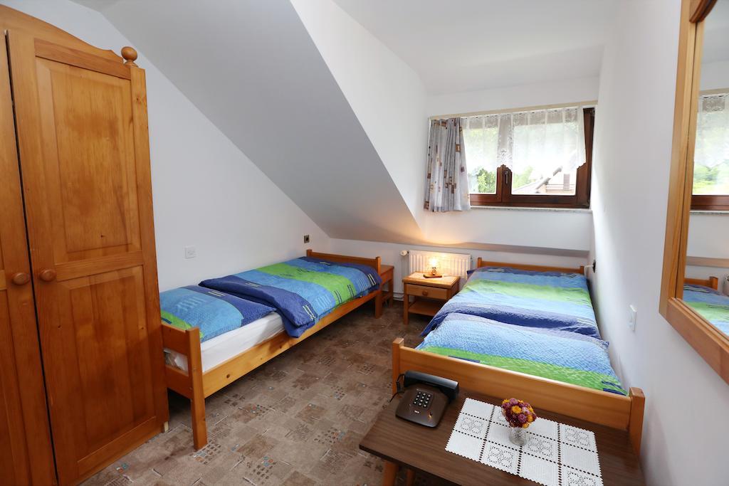 Bed & Breakfast Hisa Resje Bohinj Room photo