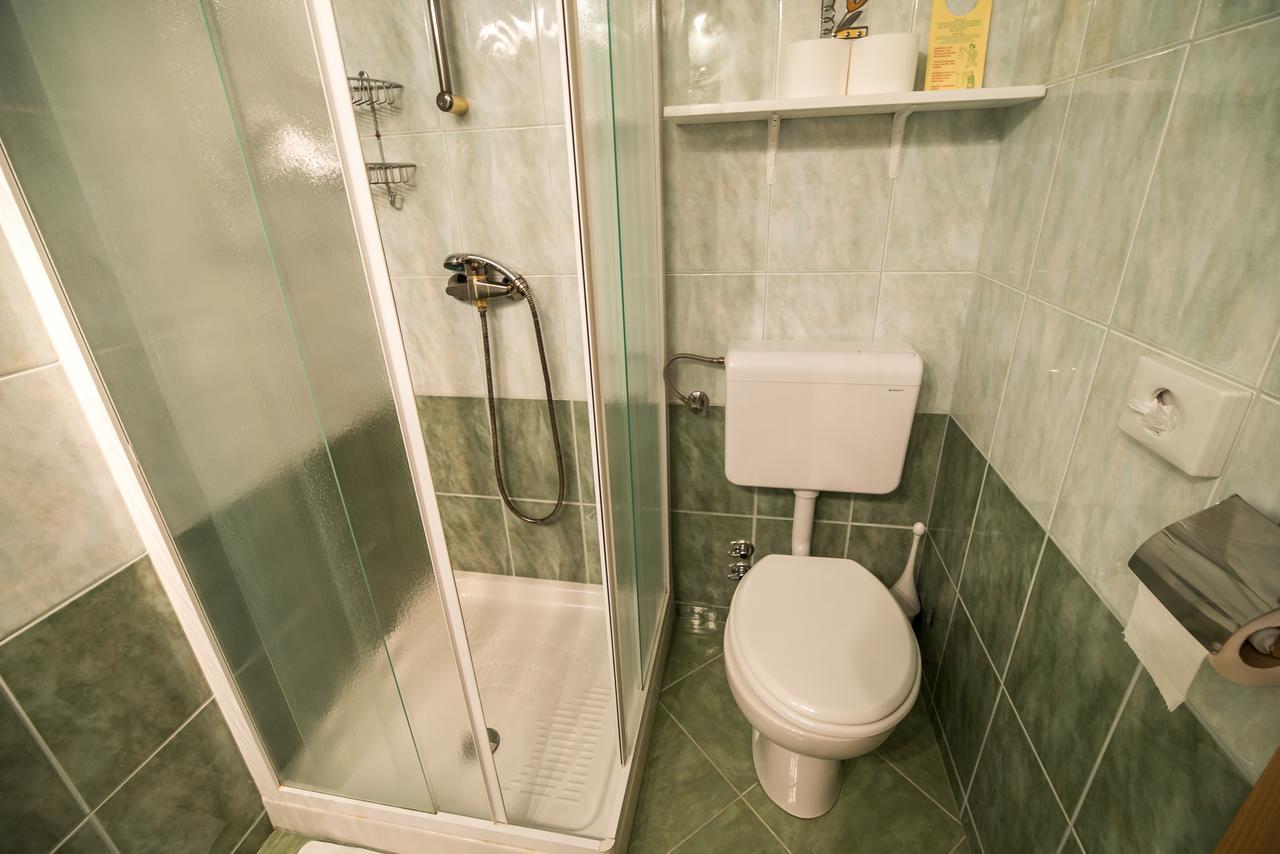 Bed & Breakfast Hisa Resje Bohinj Room photo